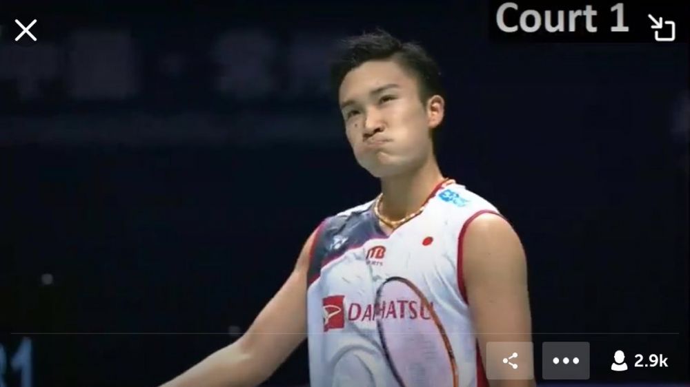 6 Ekspresi gemas Kento Momota saat lawan Ginting di final China Open