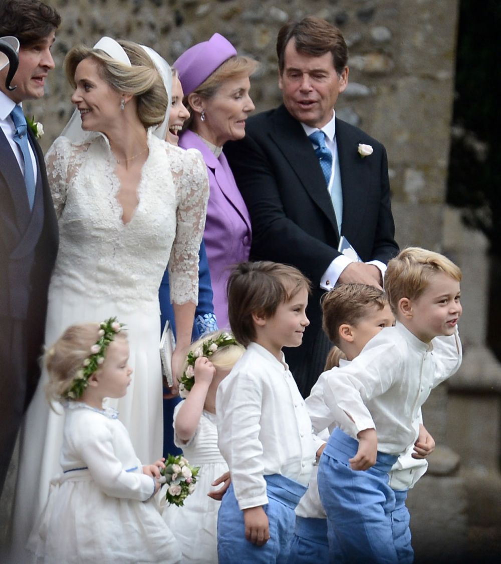 Jadi pengiring pengantin, ini 10 potret menggemaskan George & Charlott