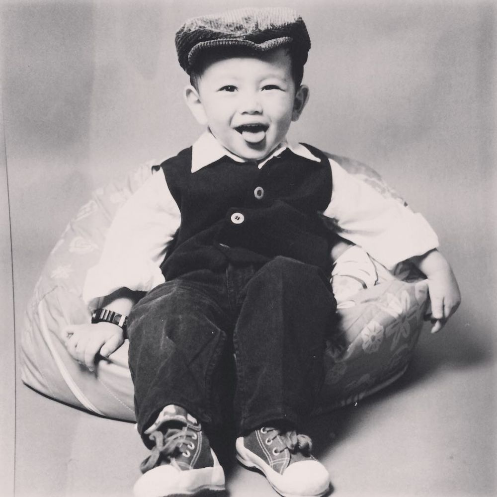 10 Potret masa kecil Brandon Salim, bukti ganteng sejak dulu