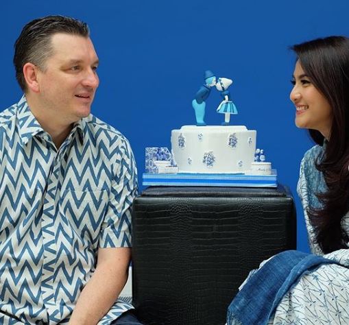 10 Momen Maudy Koesnaedi rayakan 17 tahun pernikahan, so sweet abis