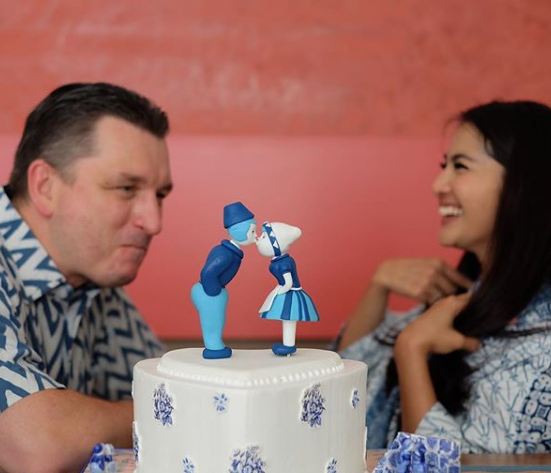 10 Momen Maudy Koesnaedi rayakan 17 tahun pernikahan, so sweet abis