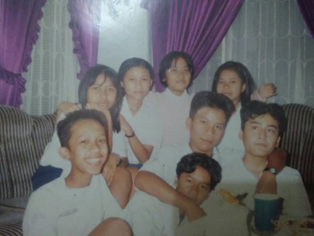 Foto lawas 7 seleb saat masih SMP, culun dan bikin pangling