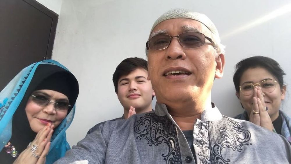 38 Tahun menikah, begini 8 potret keharmonisan Iwan Fals dan Rosana