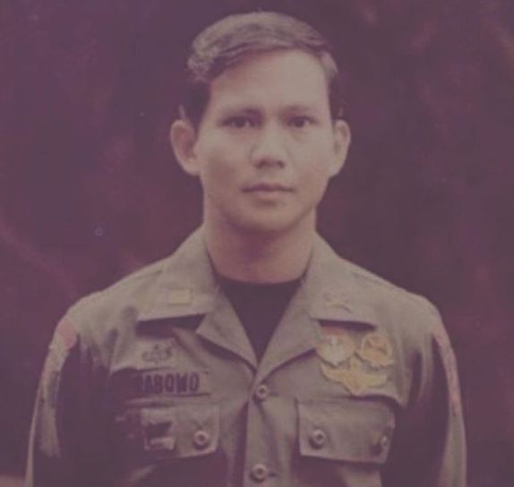 15 Foto Prabowo saat masih muda ini dijamin bikin pangling