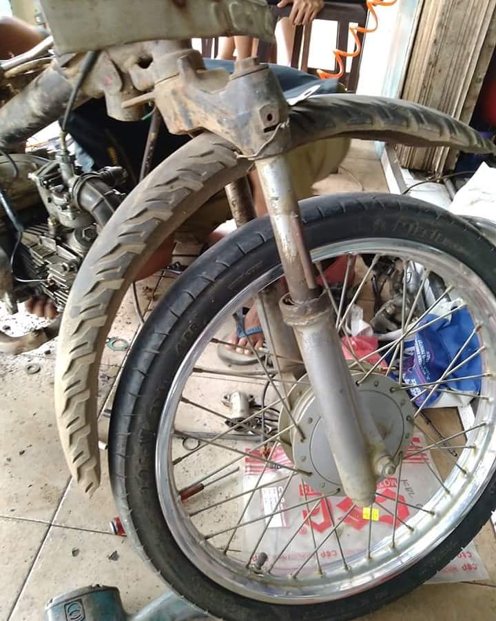 10 Modifikasi nyeleneh motor ini bikin auto ngakak sambil ngegas