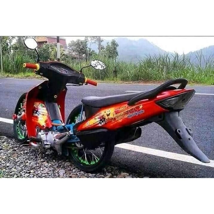 10 Modifikasi nyeleneh motor ini bikin auto ngakak sambil ngegas