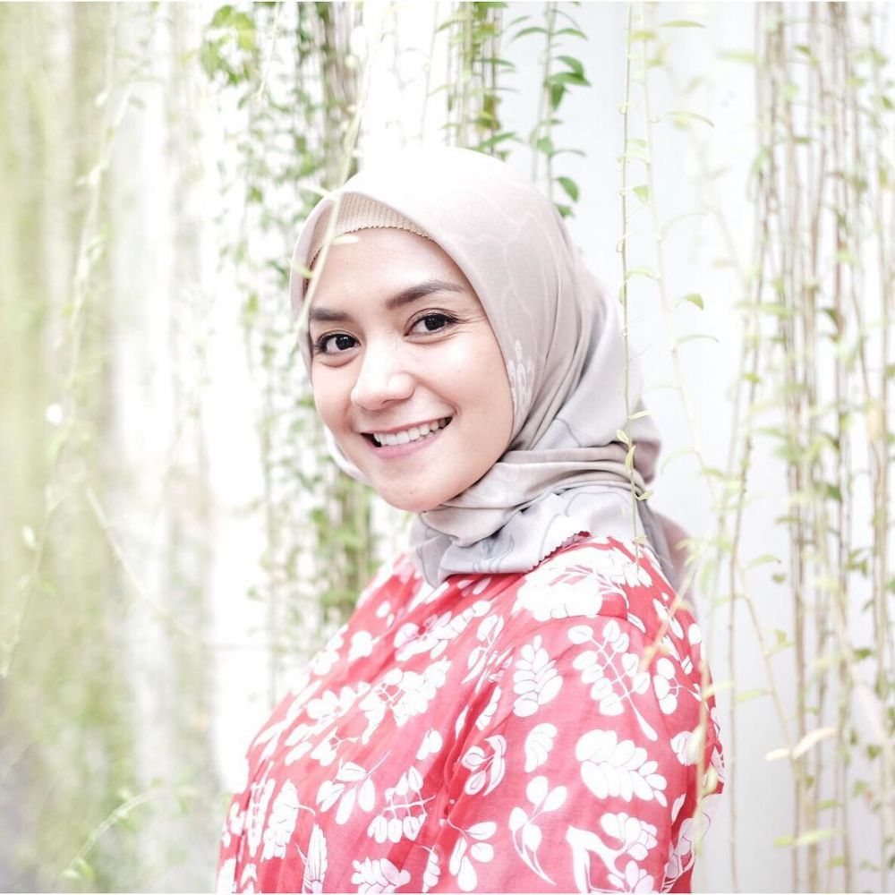 7 Seleb ini pilih metode gentle birth untuk persalinannya