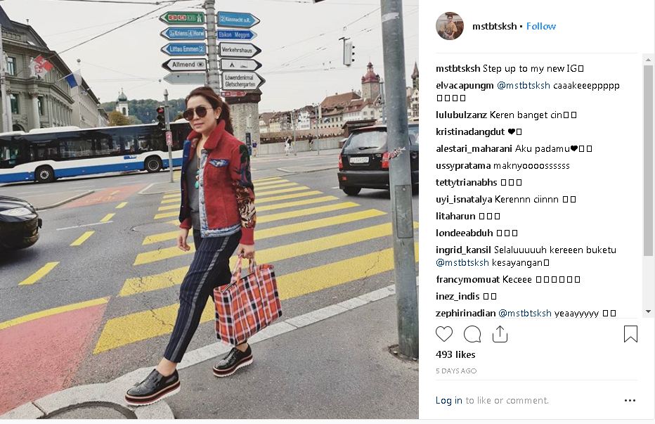 Baru bikin akun Instagram, ini postingan pertama Mayangsari