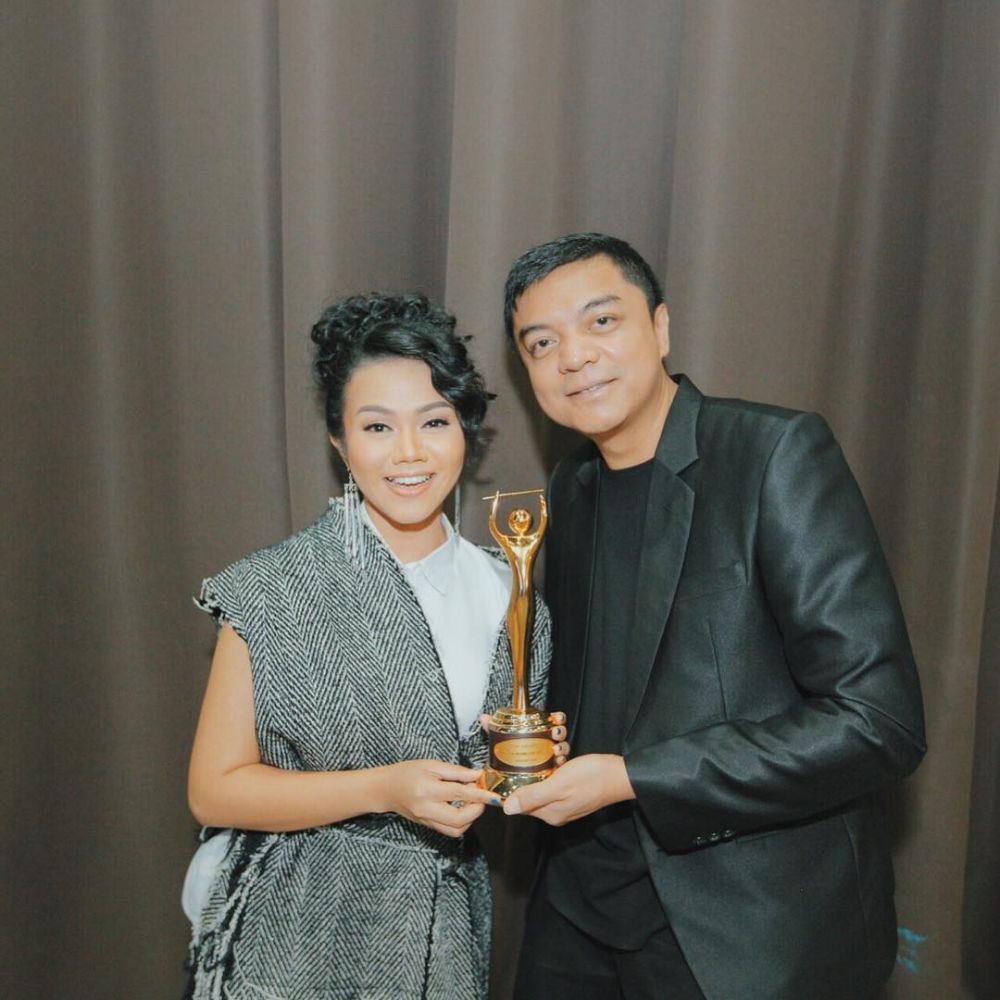 Hadiri AMI Awards, ini gaya 10 penyanyi wanita Tanah Air yang memukau