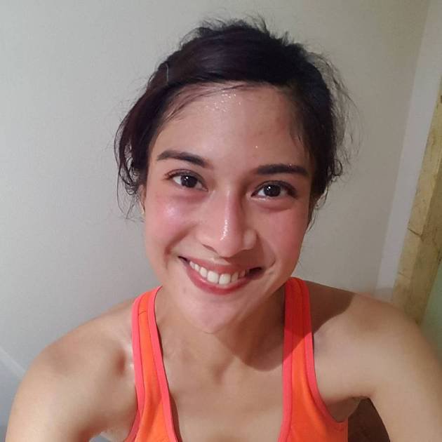 7 Penampilan Dian Sastro tanpa makeup, bukti cantiknya alami