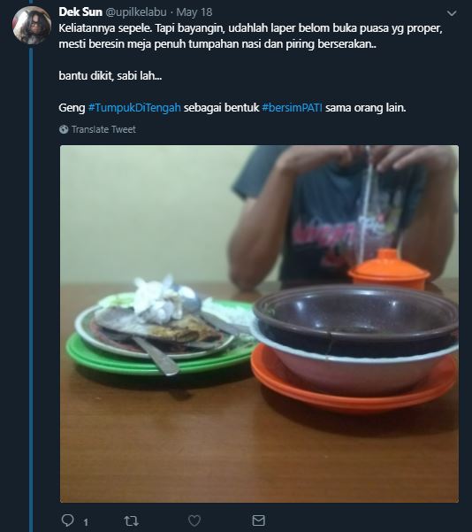 10 Potret 'gerakan tumpuk di tengah' ini bukti berbuat baik itu mudah