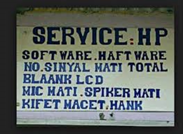 10 Tulisan typo kocak di tempat umum ini bikin kamu mikir dua kali