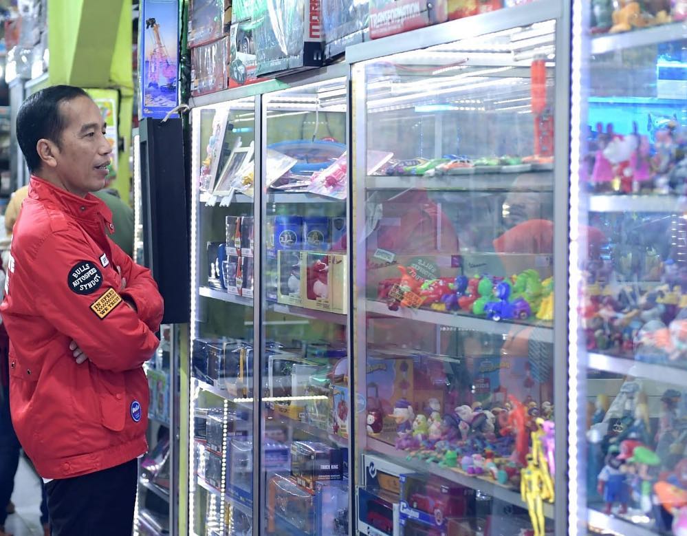 10 Momen Jokowi di Malioboro, naik andong dan mampir ke toko mainan