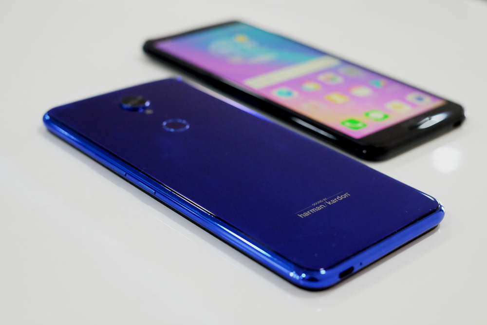 Gunakan 2 speaker harman/kardon di sisi depan, ini kelebihan Advan G3