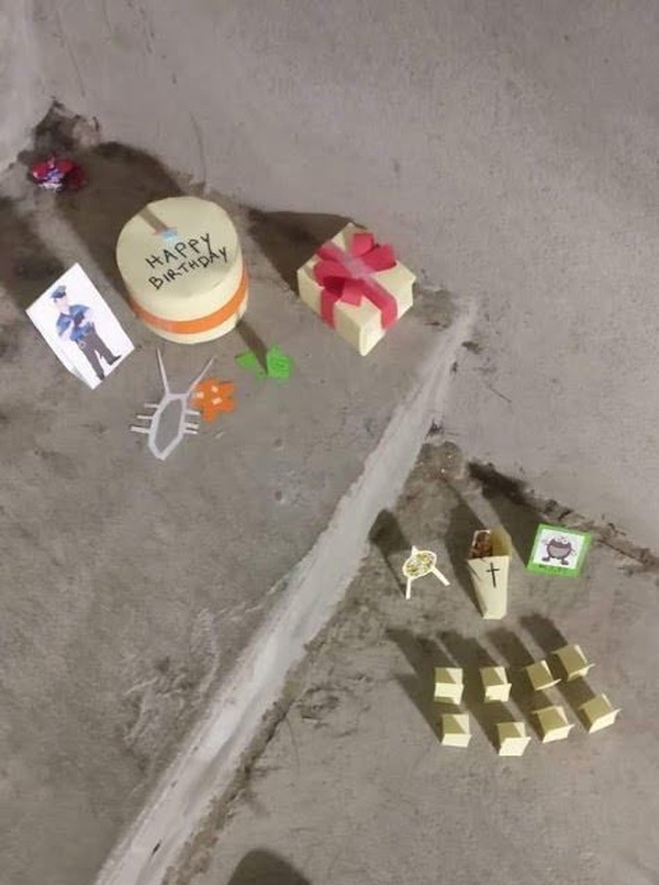 Temukan kecoa mati sendirian, pria ini lakukan 8 aksi kocak 