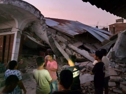 15 Potret memilukan kerusakan jalanan dan bangunan di Palu-Donggala