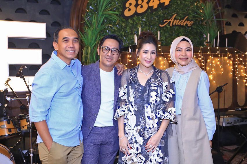 10 Momen pesta ultah Andre Taulany & istri, undang grup musik idola