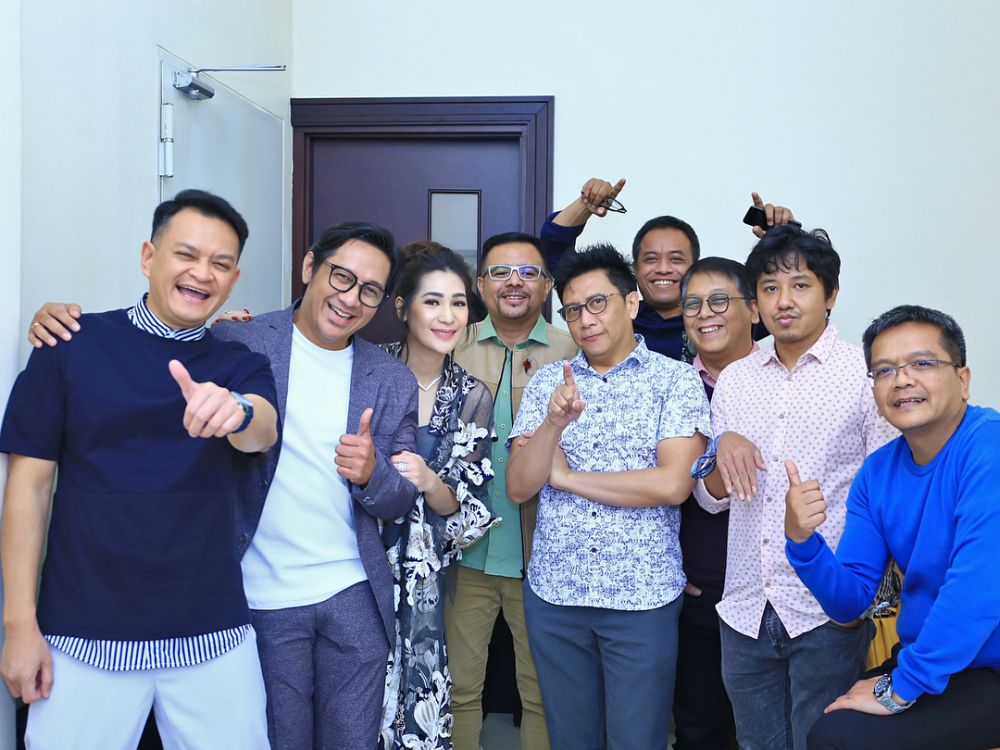 10 Momen pesta ultah Andre Taulany & istri, undang grup musik idola