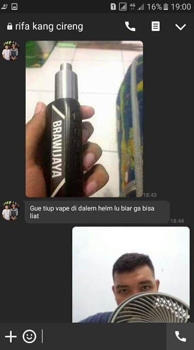 10 Chat 'berantem online' ini dijamin bikin kamu ngakak babak belur