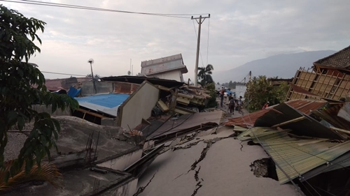 10 Sejarah gempa serta tsunami yang pernah terjadi di Donggala & Palu