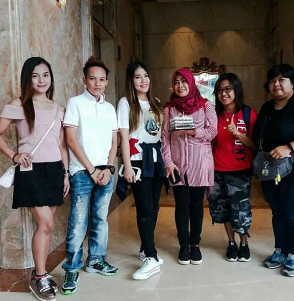 7 Potret seru Via Vallen pergi ke Hong Kong, ngapain aja tuh