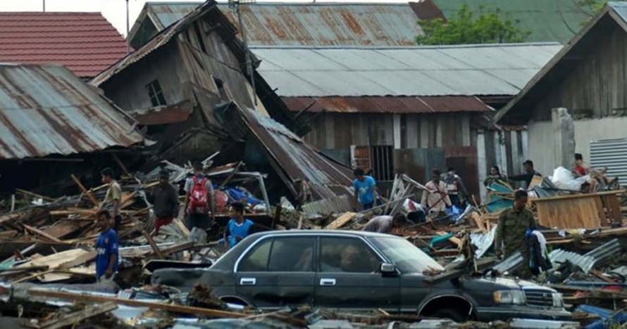 5 Kisah haru penyelamatan gempa & tsunami Palu-Donggala