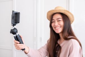 Punya fitur kekinian, 6 aplikasi ini cocok buat anak muda yang hits