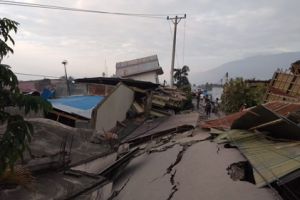 Berada di ring of fire, ini 8 gempa dahsyat yang guncang Indonesia