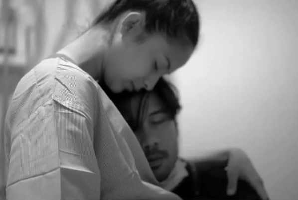 10 Jepretan persalinan karya Ayudia Bing Slamet, dijamin bikin haru