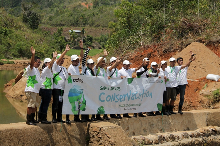7 Aksi milenial bantu konservasi air di pedalaman NTT, salut deh