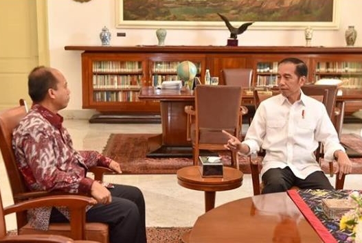 5 Momen hangat pertemuan Sutopo dengan Jokowi, sempat ngevlog bareng