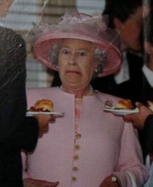 10 Ekspresi orang seolah ngejek ini bikin geregetan pengen nampol