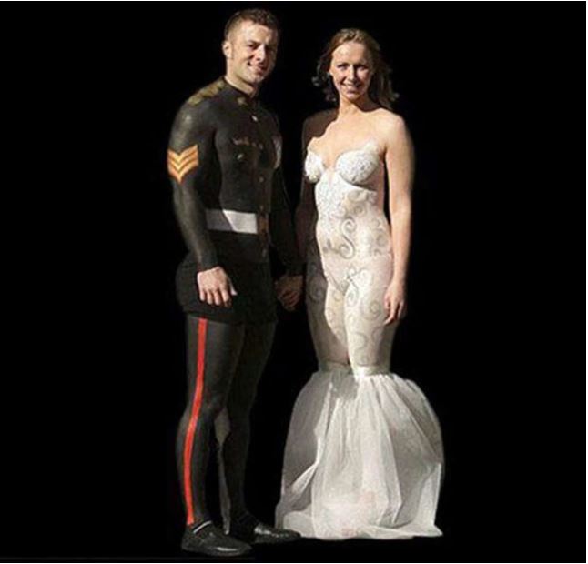 10 Gaun pengantin ini desainnya nyeleneh abis, bikin mikir kemana mana