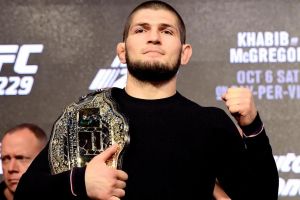 5 Momen Khabib Nurmagomedov di Tanah Suci ini auranya adem