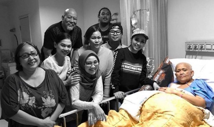 Istri Indro Warkop Meninggal 8 Komedian Ini Ucapkan Bela Sungkaw