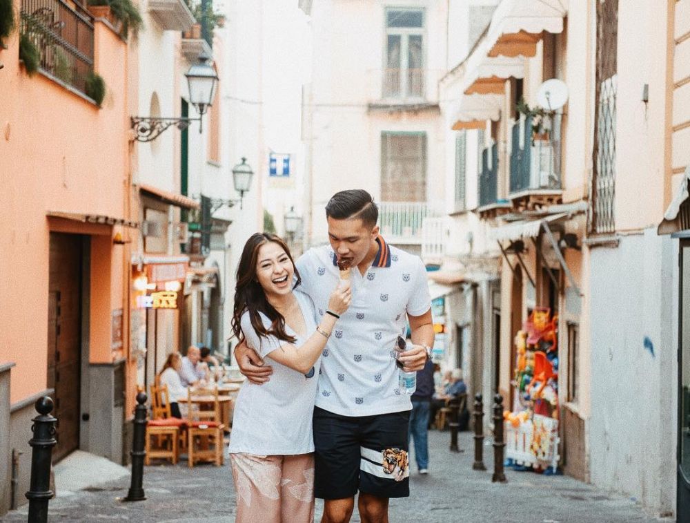 5 Seleb ini dapat kado mewah dari pasangannya, paling mahal Rp 1,5 M