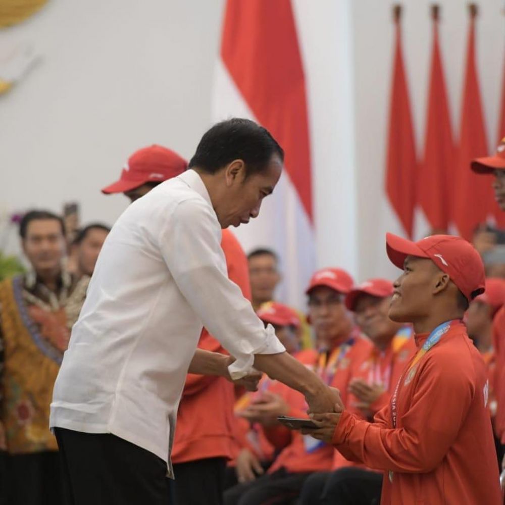 Lewati target, ini canda Jokowi saat beri bonus atlet Asian Para Games