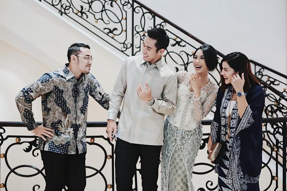 7 Potret romantis acara tunangan Ryuji Utomo dan Shabrina Ayu