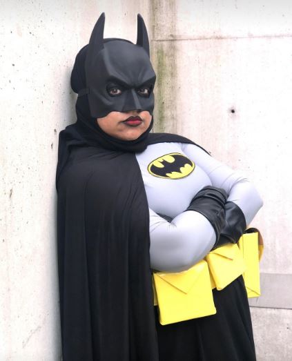 10 Cosplayer berhijab ini nyentrik abis, bikin geleng-geleng kepala