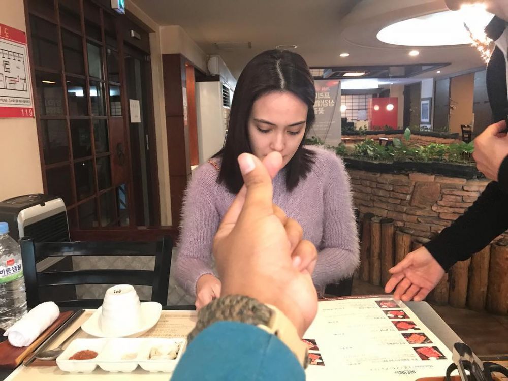 5 Momen mesra Shandy Aulia & Dodit Mulyanto syuting bareng, bikin iri