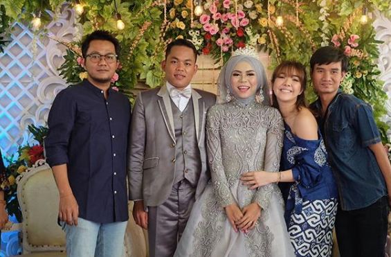 5 Momen bahagia Gisella hadiri pernikahan Koneng, seru abis