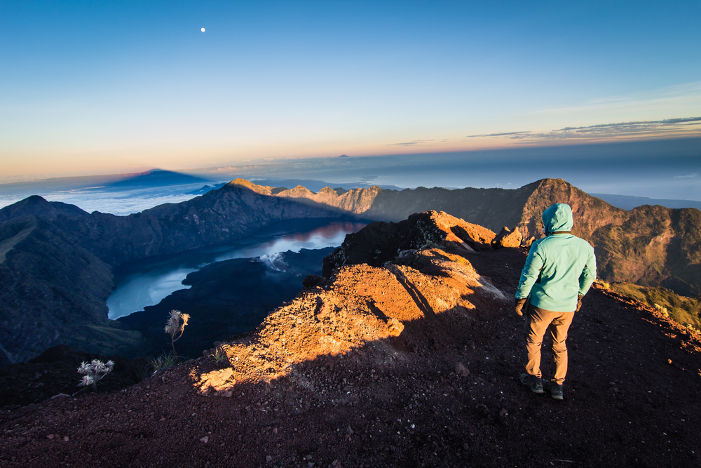 6 Mitos di balik keindahan Gunung Rinjani, justru menambah pesonanya