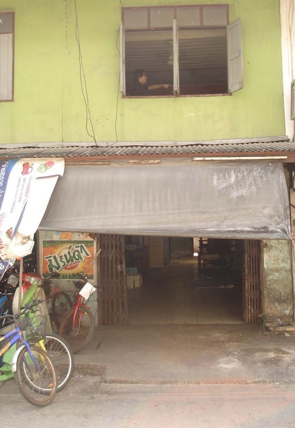 Rumah kumuh ini disulap bergaya modern, 11 transformasinya manglingi