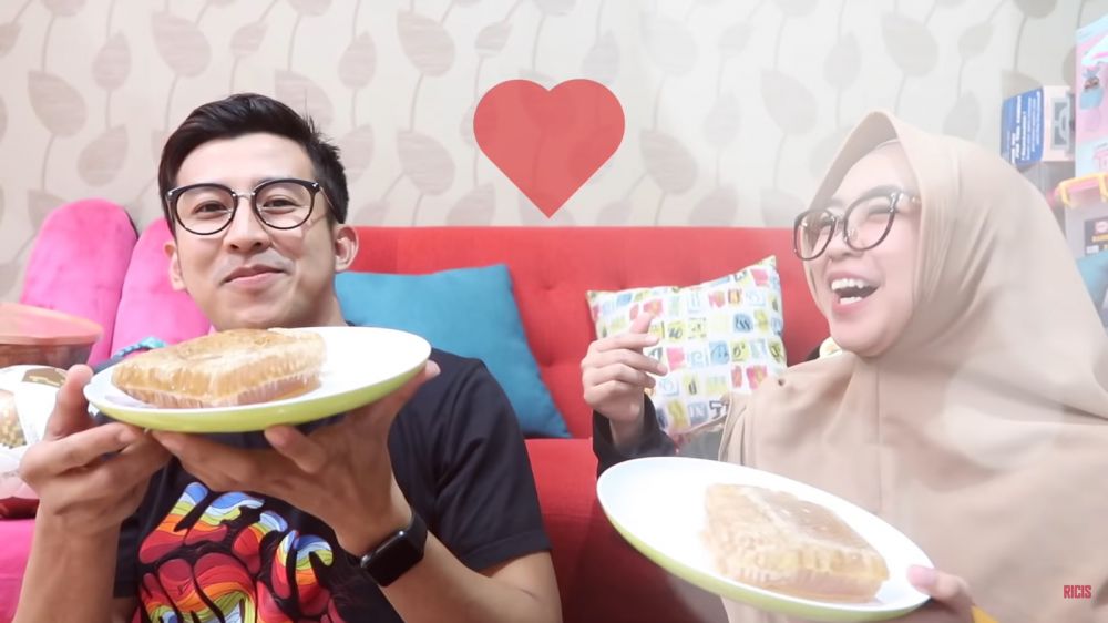5 Banyolan Ria Ricis dan cowok ini receh banget, tapi viewernya 1 juta