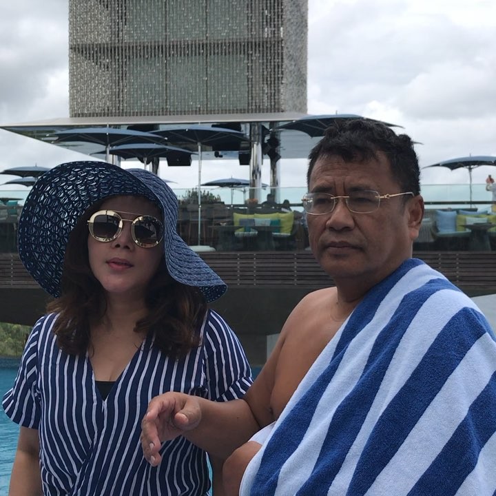 7 Gaya stylist Nurbaeny, asisten Hotman Paris digaji 20 juta per bulan