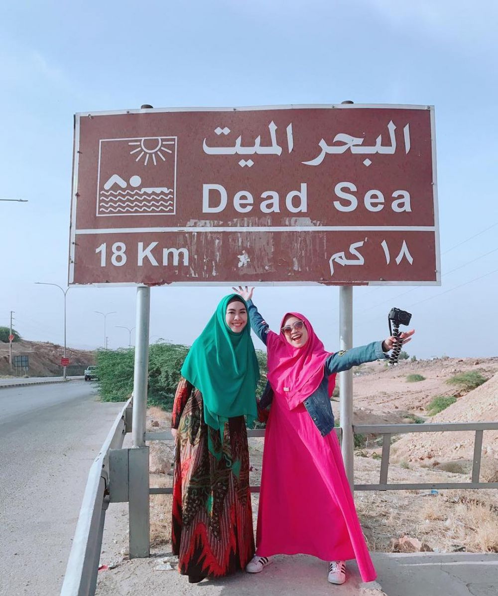 8 Momen Ria Ricis rayakan 6 juta subscriber di Palestina, seru banget