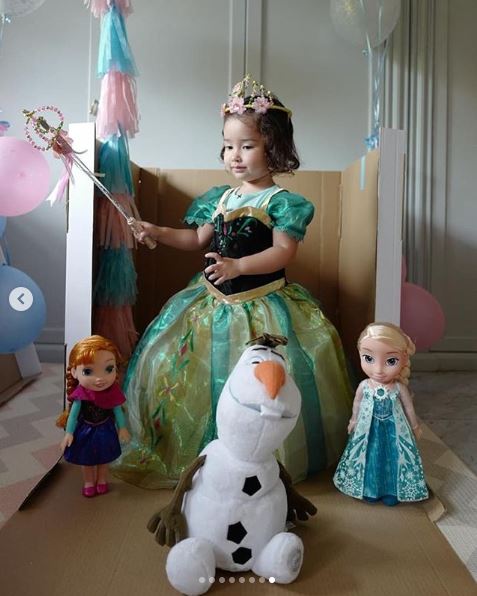 Rayakan ulang tahun ke-2, ini 14 potret lucu putri Yasmine Wildblood