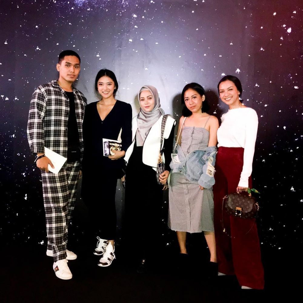 Makin memesona, ini 11 gaya Rachel Vennya saat kenakan hijab