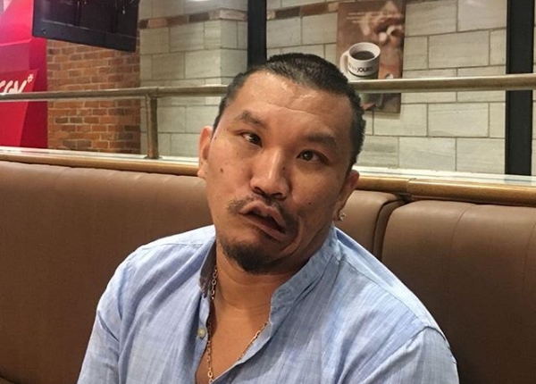 Beda nama asli vs nama panggung 8 komika top Indonesia ini mengejutkan