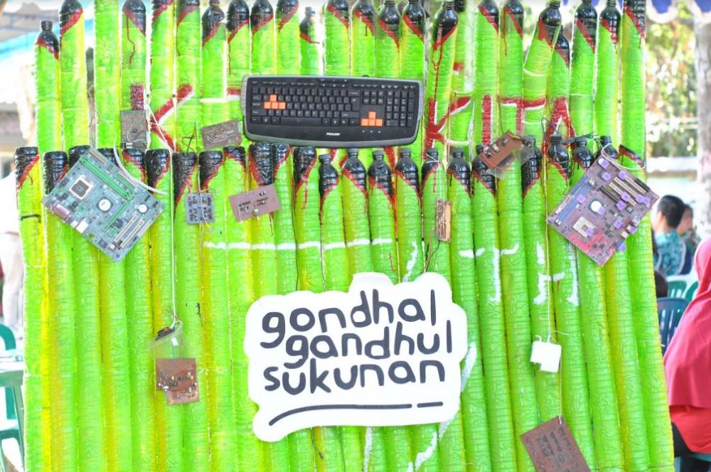 Sebuah desa di Jogja sulap limbah elektronik jadi karya seni unik